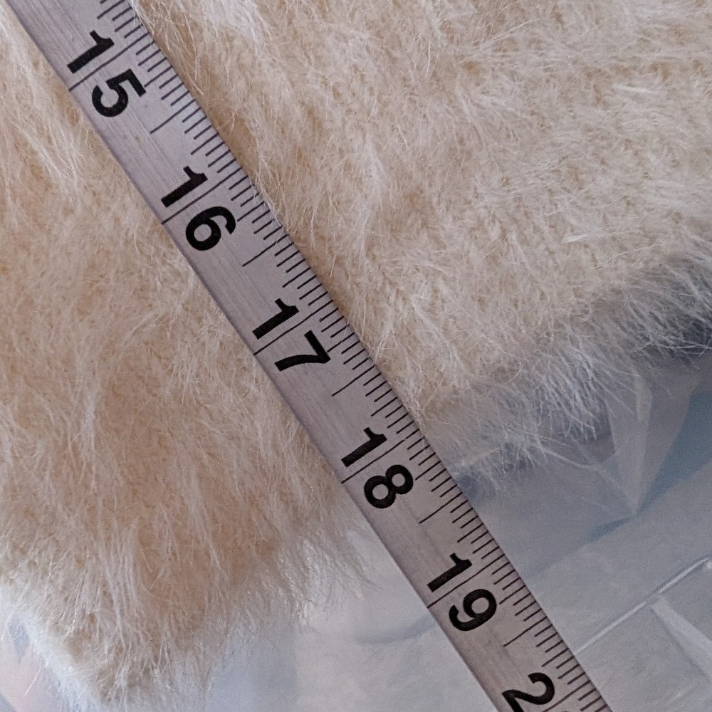 Muse Short Sleeve Fuzzy Crystal Embellished Sweater XS Ivory‎ Coquette 90s Glam - Picture 12 of 14
